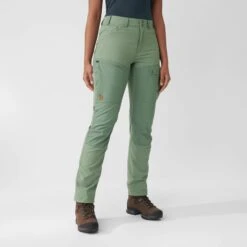 FJÄLLRÄVEN ABISKO MIDSUMMER TRS W SHORT Damen - Trekkinghose -Outdoor Bekleidungsgeschäft 5637765559 k abisko midsummer trs w short fjaellraeven 24